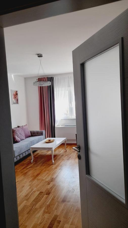 Skyline Apartment Bijeljina Exteriér fotografie