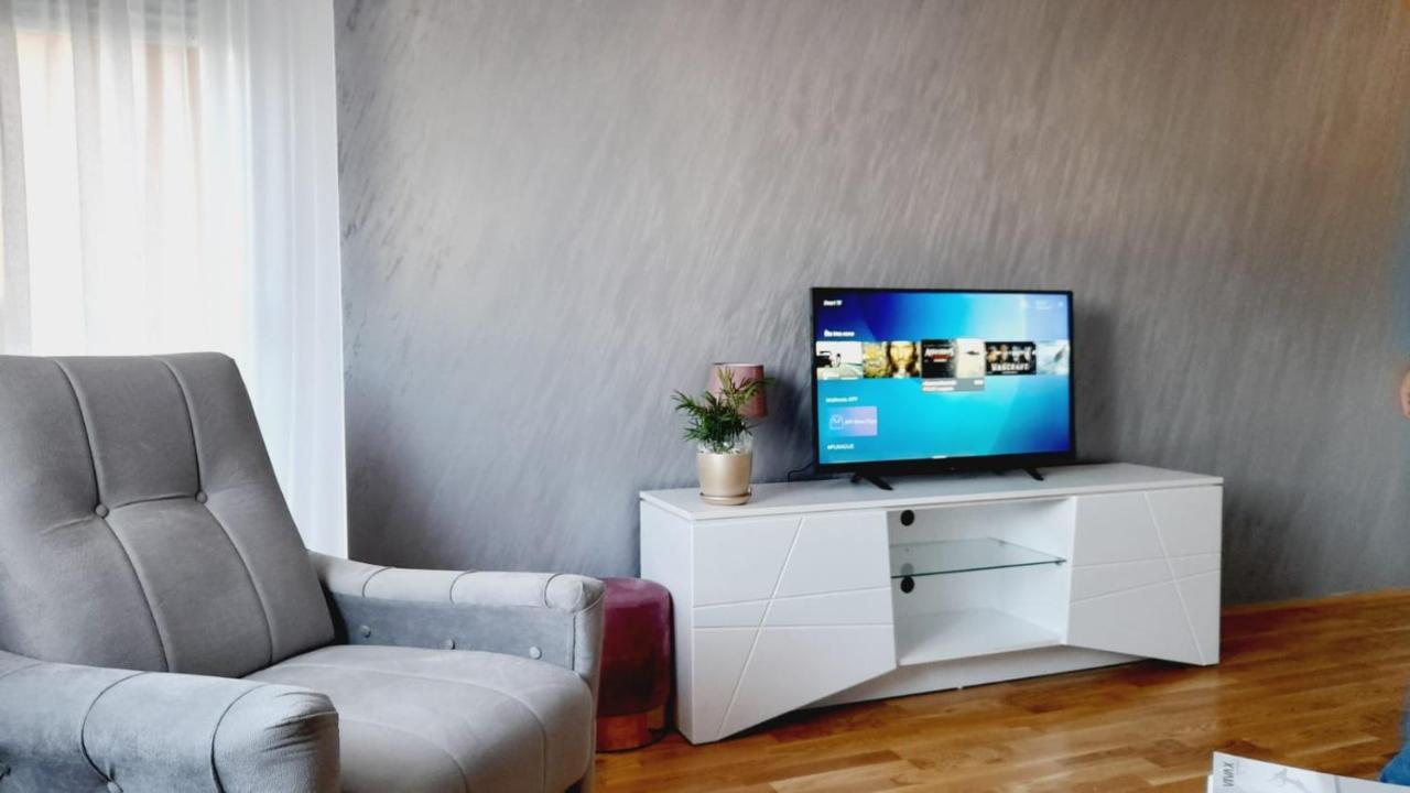 Skyline Apartment Bijeljina Exteriér fotografie