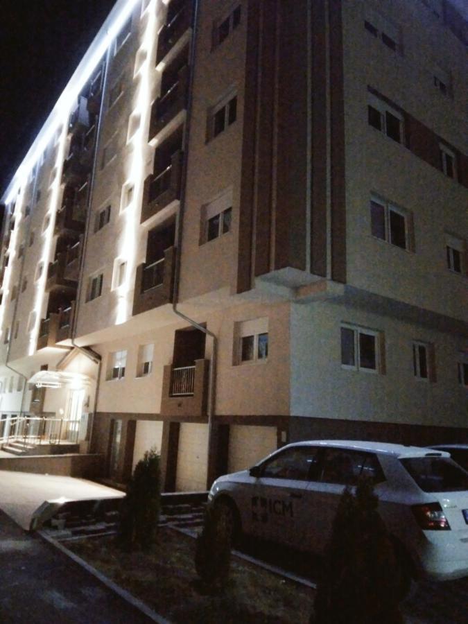 Skyline Apartment Bijeljina Exteriér fotografie